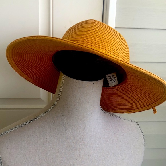 SHADE SHACK Sun Hat Beach Pool Cabana - Picture 3 of 5